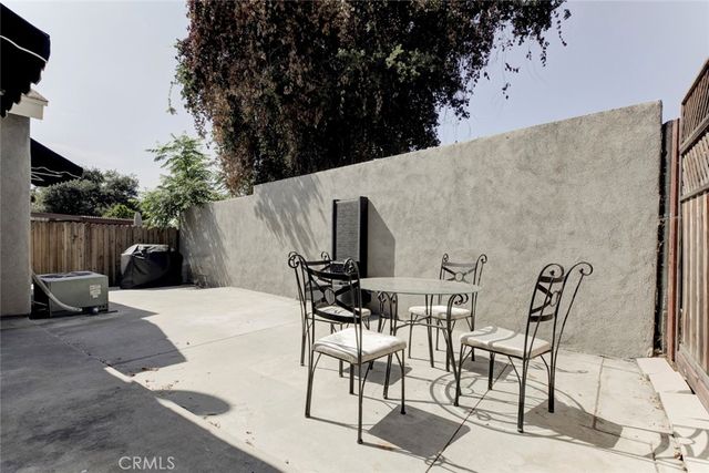8227 Grenoble, Sunland, CA 91040