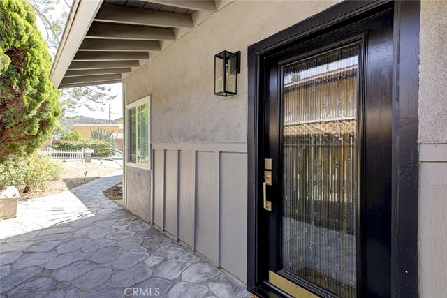 8227 Grenoble, Sunland, CA 91040
