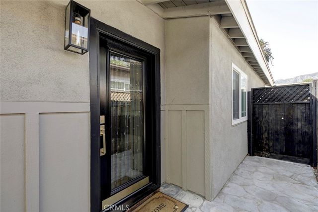8227 Grenoble, Sunland, CA 91040