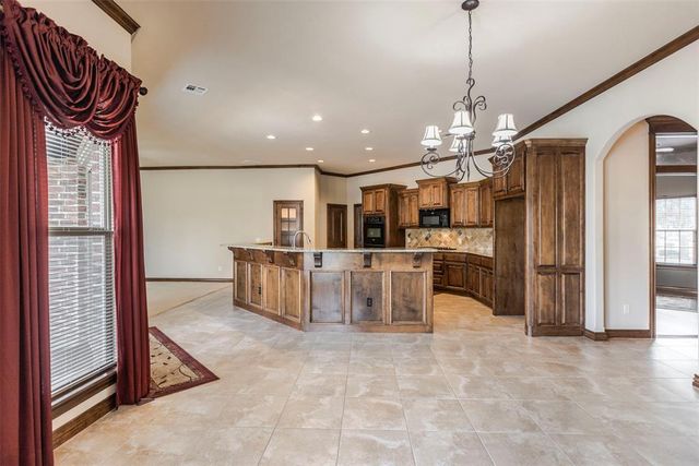 16805 Thorton Lane, Edmond, OK 73012