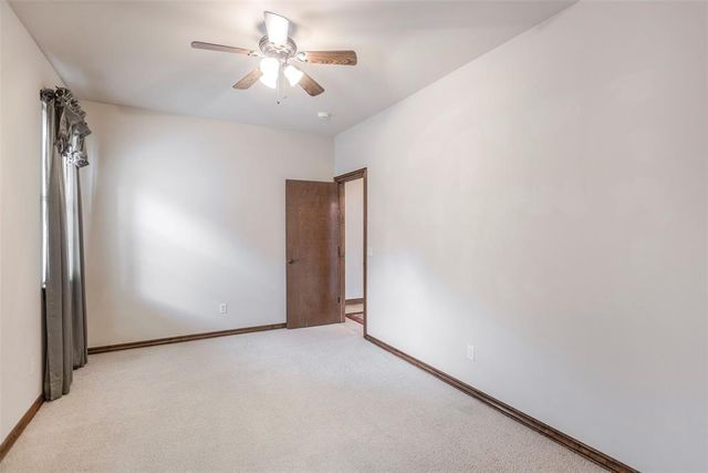 16805 Thorton Lane, Edmond, OK 73012
