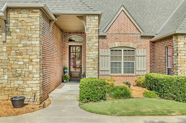 16805 Thorton Lane, Edmond, OK 73012