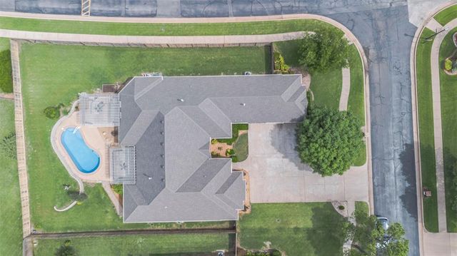 16805 Thorton Lane, Edmond, OK 73012