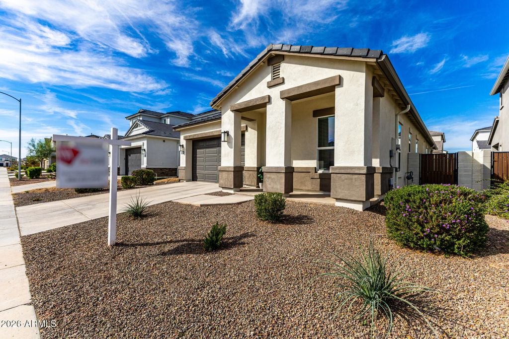 10306 W DEANNA Drive, Peoria, AZ 85382 — photo 2