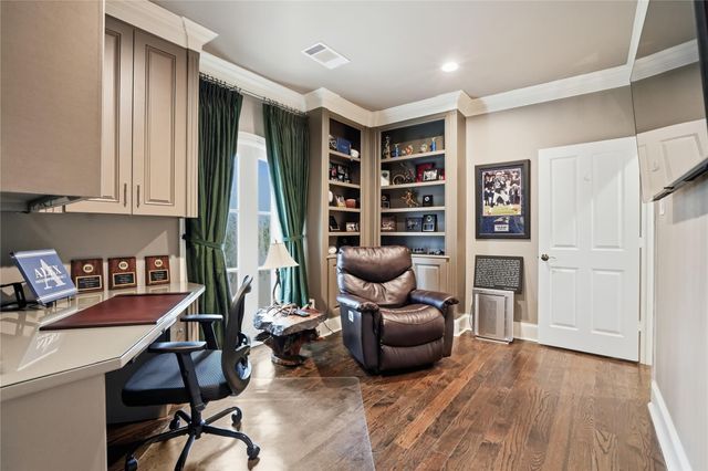 11840 Stuckey Lane, Bunker Hill Village, TX 77024