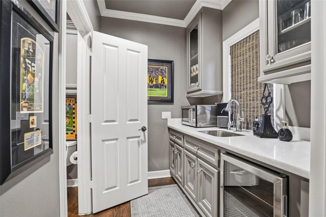 11840 Stuckey Lane, Bunker Hill Village, TX 77024