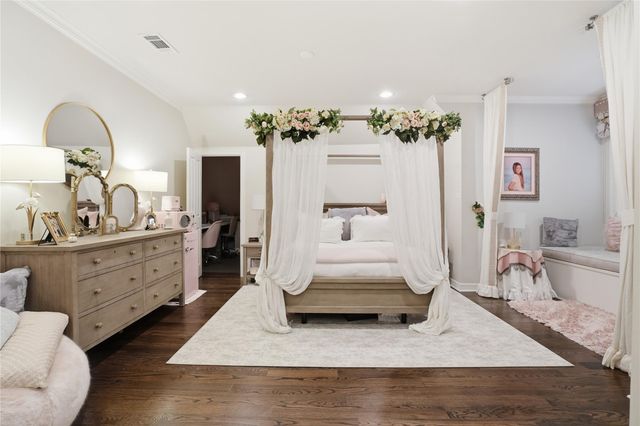 11840 Stuckey Lane, Bunker Hill Village, TX 77024