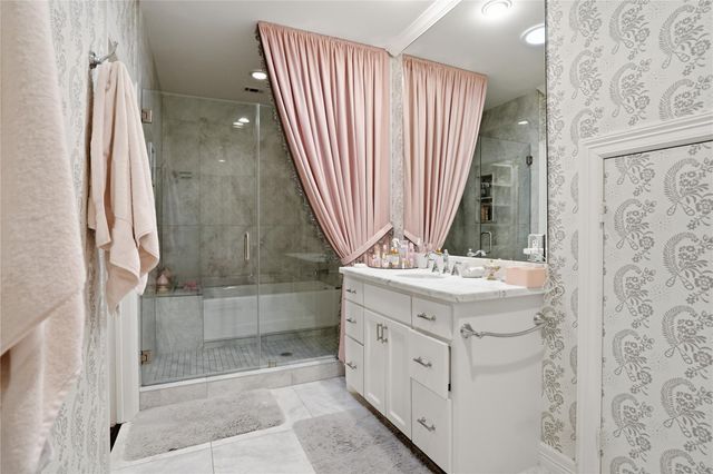 11840 Stuckey Lane, Bunker Hill Village, TX 77024