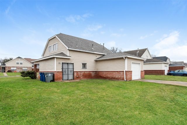 10244 Budtime Lane, Dallas, TX 75217