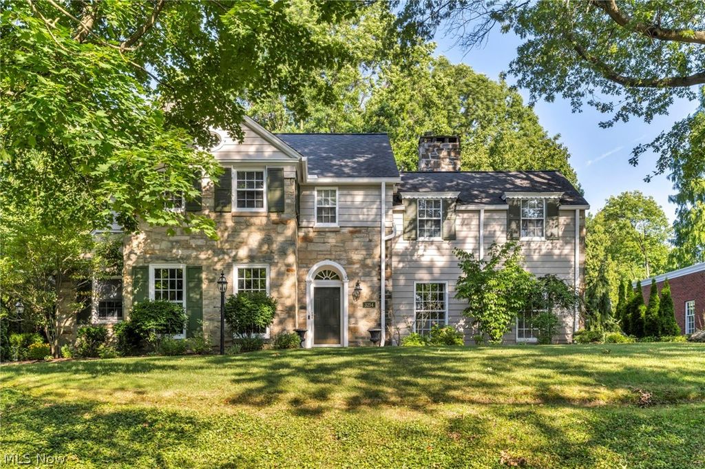 3254 Belvoir Boulevard, Beachwood, OH 44122