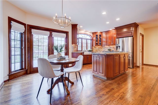 11 Merryhill Lane, Pittsford, NY 14534