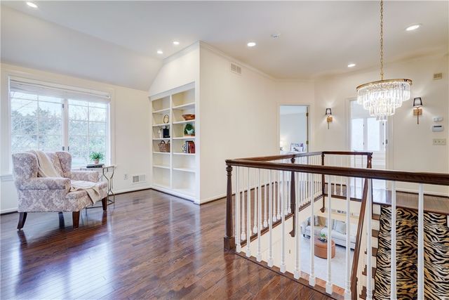 11 Merryhill Lane, Pittsford, NY 14534