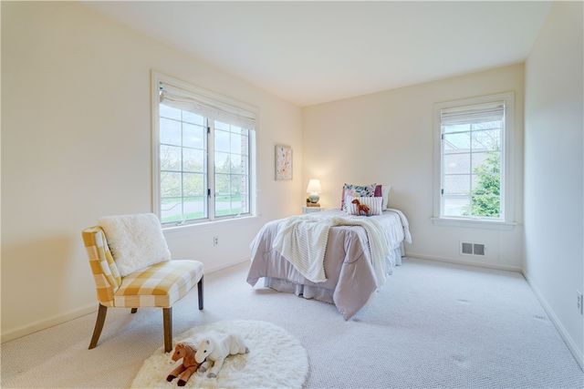 11 Merryhill Lane, Pittsford, NY 14534