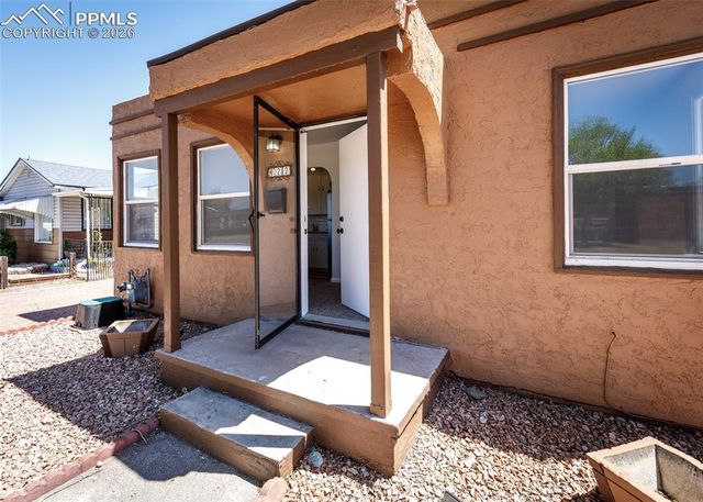 422 S Prairie Avenue, Pueblo, CO 81005