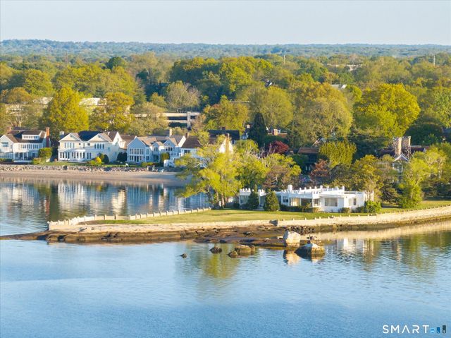 250 Davenport Drive, Stamford, CT 06902