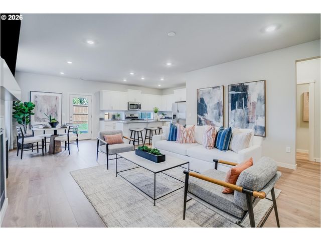 8875 Sw MOHEGAN Ln, Tualatin, OR 97062