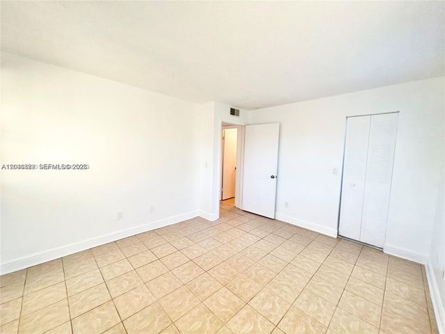 1227 SW 46th Avenue 304, Pompano Beach, FL 33069