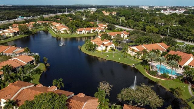 1227 SW 46th Avenue 304, Pompano Beach, FL 33069