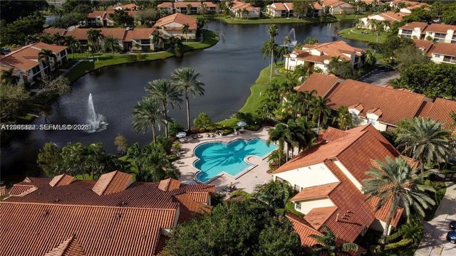 1227 SW 46th Avenue 304, Pompano Beach, FL 33069