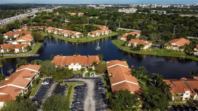 1227 SW 46th Avenue 304, Pompano Beach, FL 33069
