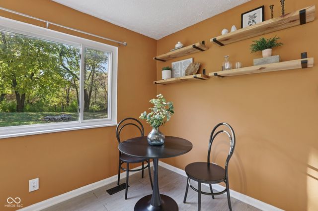 321 Gimber Court, Indianapolis, IN 46225