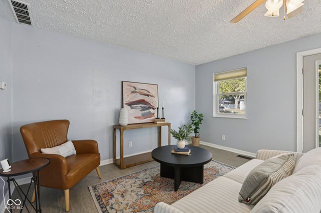 321 Gimber Court, Indianapolis, IN 46225