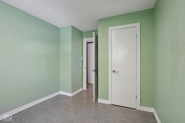 321 Gimber Court, Indianapolis, IN 46225