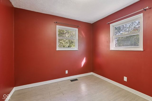 321 Gimber Court, Indianapolis, IN 46225