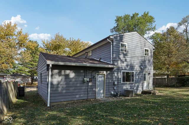 321 Gimber Court, Indianapolis, IN 46225