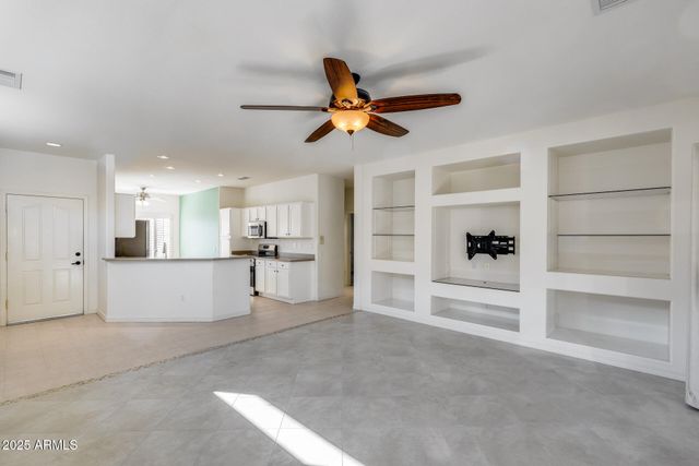 16178 W MONTOYA Drive, Surprise, AZ 85374