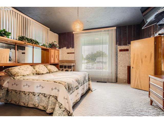 4504 Se 85TH Ave, Portland, OR 97266