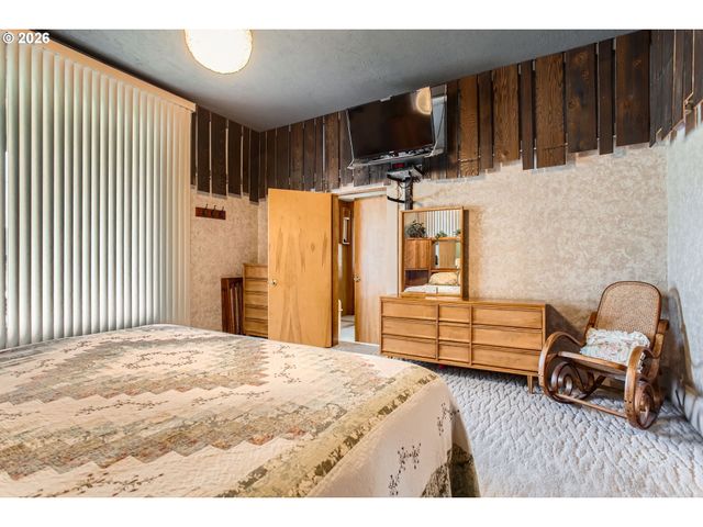 4504 Se 85TH Ave, Portland, OR 97266