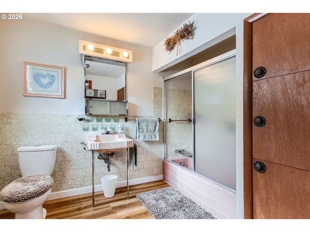 4504 Se 85TH Ave, Portland, OR 97266