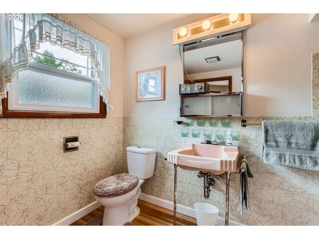 4504 Se 85TH Ave, Portland, OR 97266