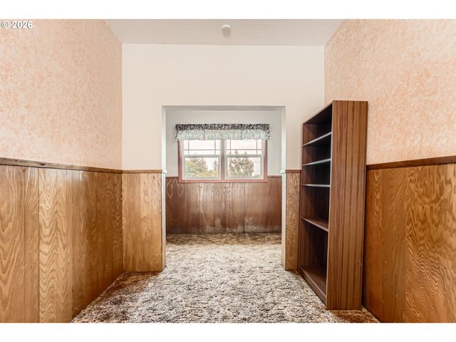 4504 Se 85TH Ave, Portland, OR 97266