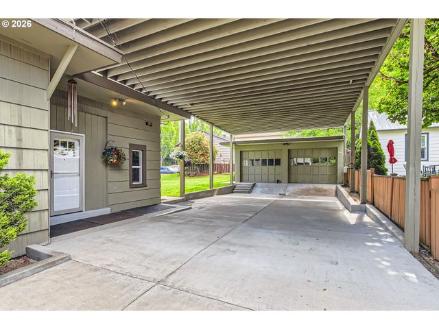 4504 Se 85TH Ave, Portland, OR 97266