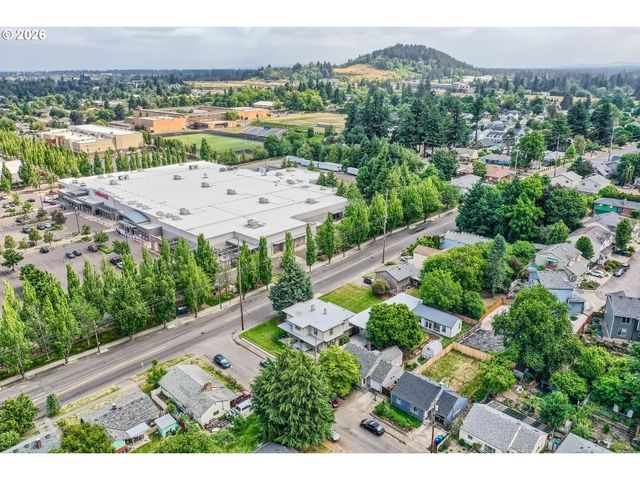 4504 Se 85TH Ave, Portland, OR 97266