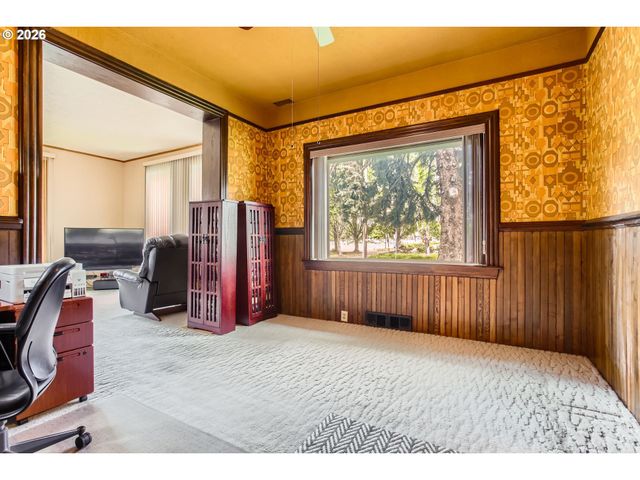 4504 Se 85TH Ave, Portland, OR 97266