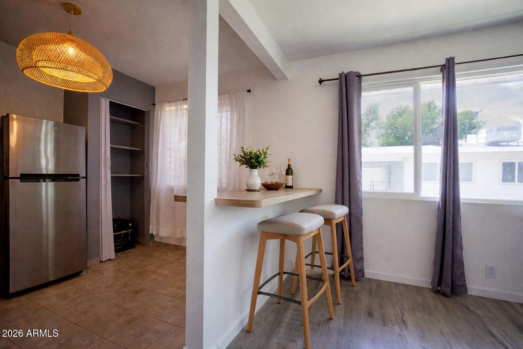 2551 W ROSE Lane 222, Phoenix, AZ 85017 — photo 2