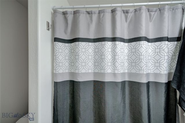 216 Show Place 216-1, Belgrade, MT 59714