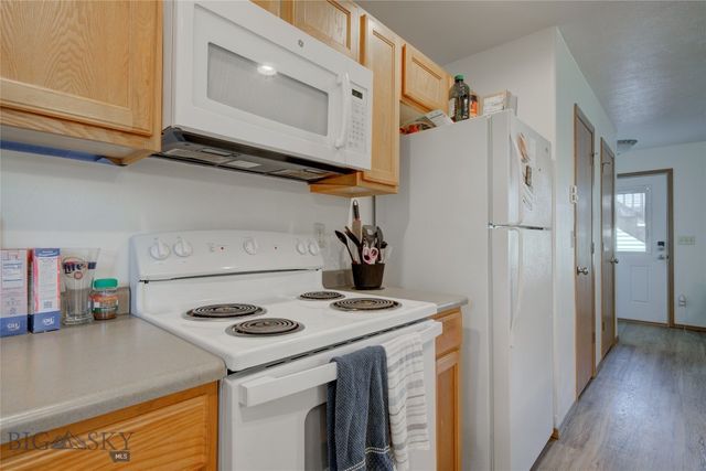 216 Show Place 216-1, Belgrade, MT 59714