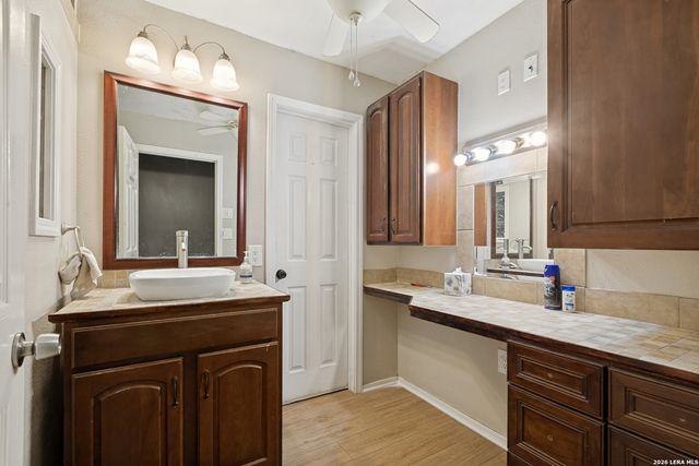 14307 Parkhurst, San Antonio, TX 78232