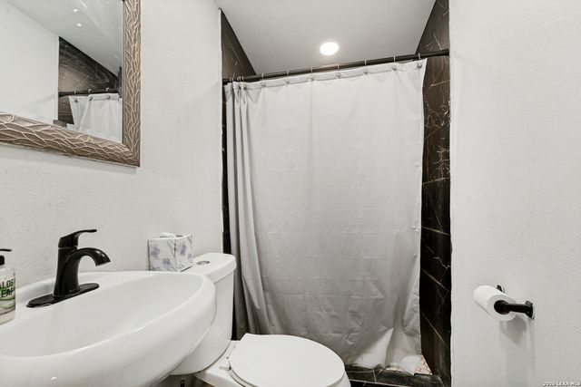 14307 Parkhurst, San Antonio, TX 78232