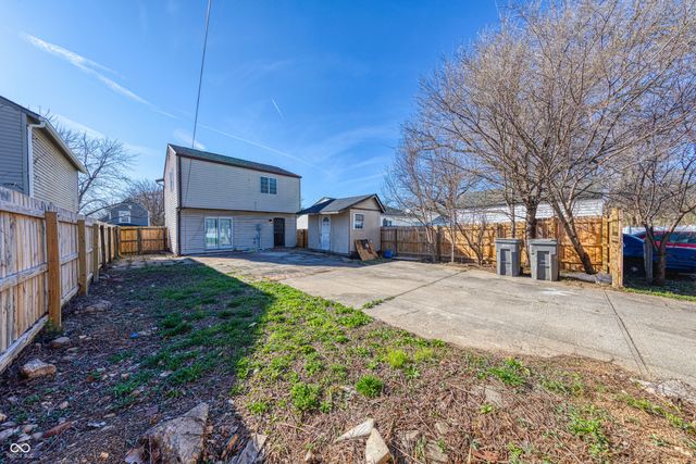 2215 N Kenwood Avenue, Indianapolis, IN 46208