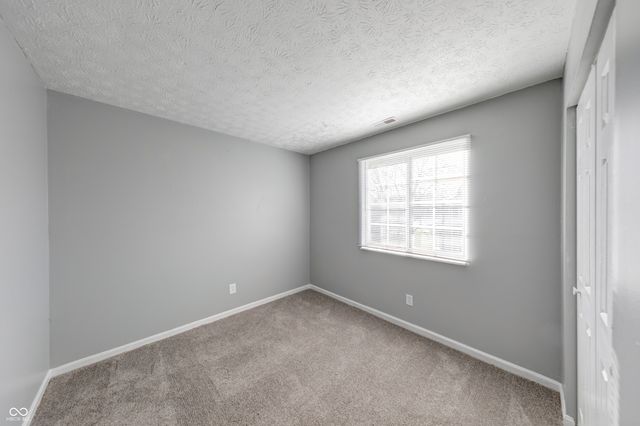 2215 N Kenwood Avenue, Indianapolis, IN 46208