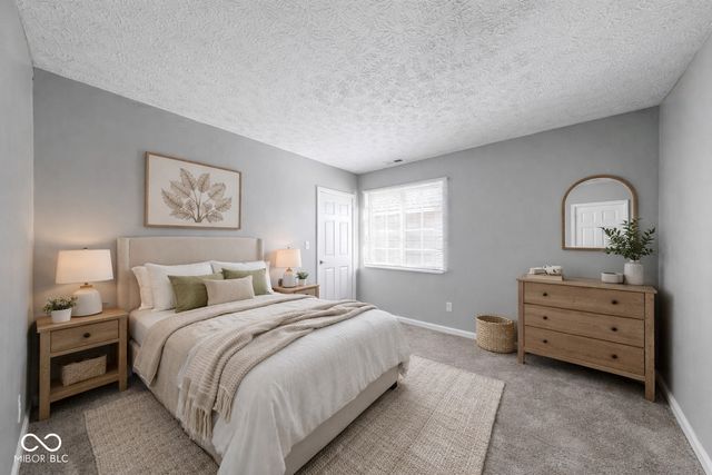 2215 N Kenwood Avenue, Indianapolis, IN 46208