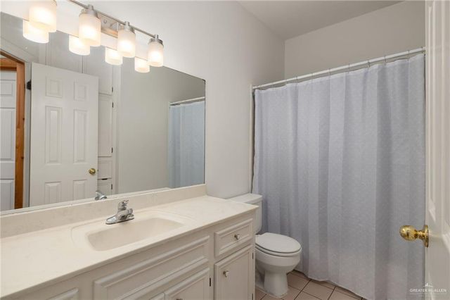 516 E Wisteria Avenue, Mcallen, TX 78572