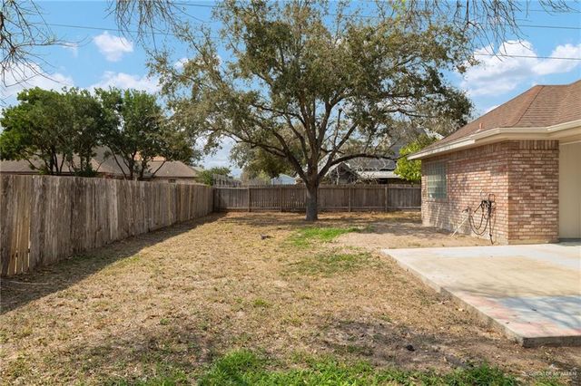 516 E Wisteria Avenue, Mcallen, TX 78572