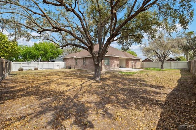 516 E Wisteria Avenue, Mcallen, TX 78572
