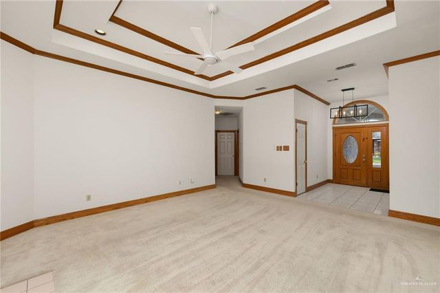 516 E Wisteria Avenue, Mcallen, TX 78572